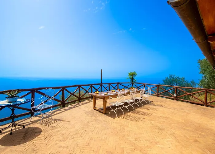 Casa Allegra